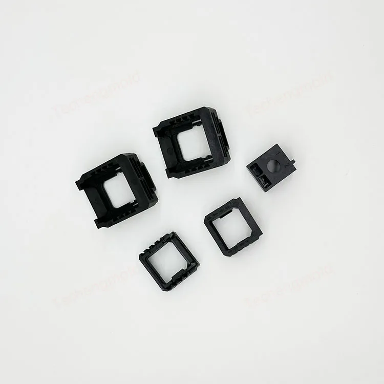 特诚科技PA66精密注塑件实拍 2